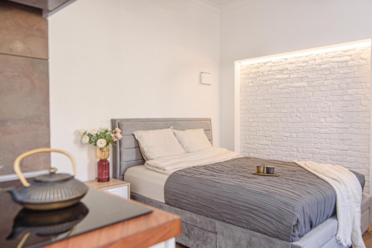 Ferienwohnung Welcoming Studio In Historic Vilnius With Free Parking By Urban Rent Exterior foto